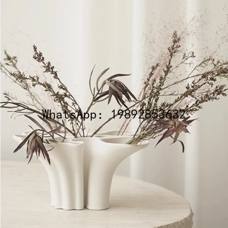 Ceramic Ornaments Abstract Geometry White Ceramic Vase Flower Arrangement Accessories Irregular Petals Coral Shapes Ornaments
