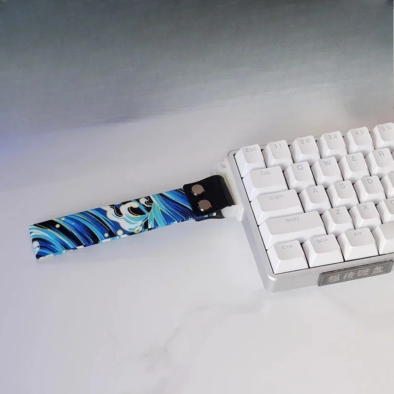 wooting 60HE ストラップ留め具なし Wooting ストラップについて質問です : r/WootingKB