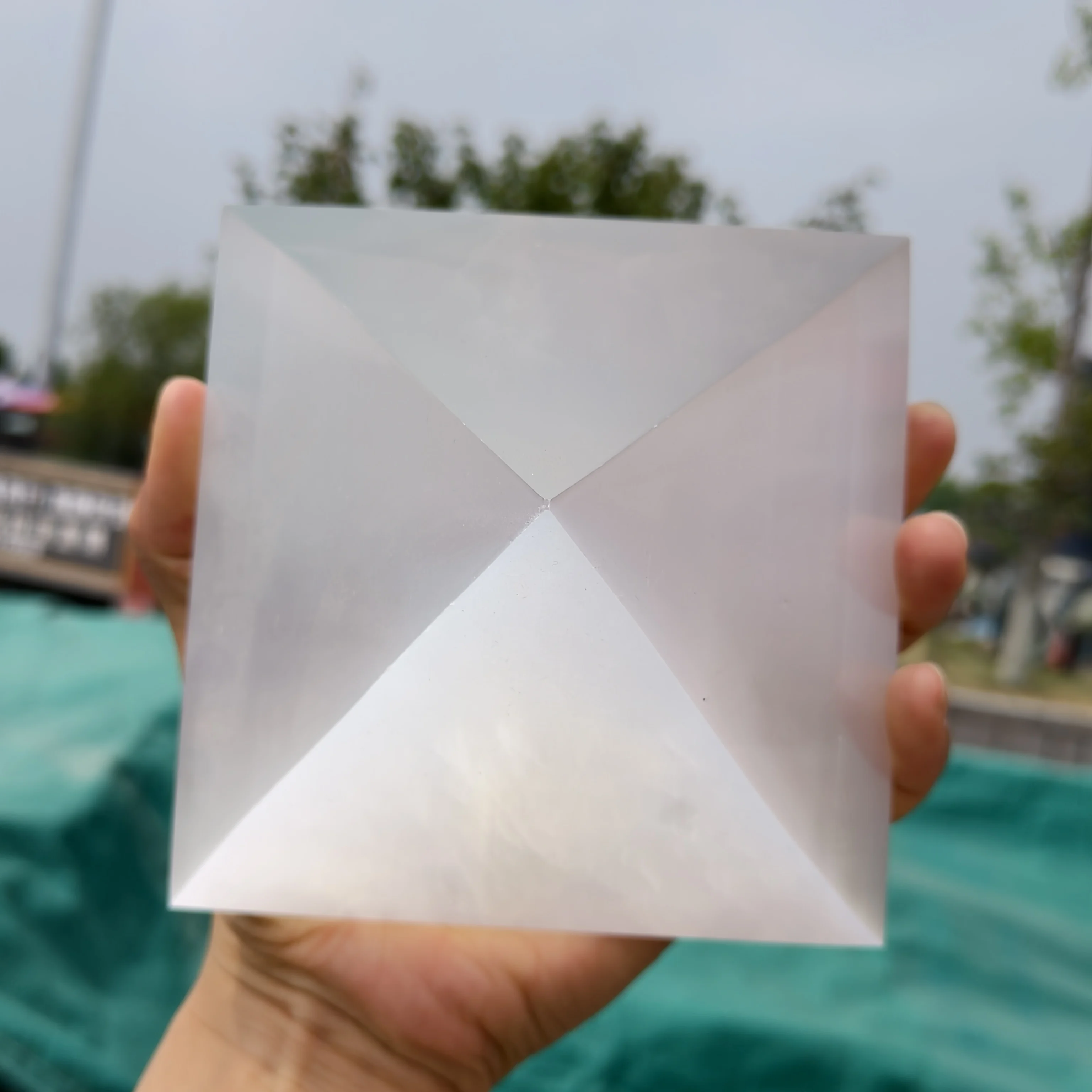Natural Moroccan Transparent Gypsum,Pyramid,Quartz Crystal Mineral,Reiki,Meditation Pyramid