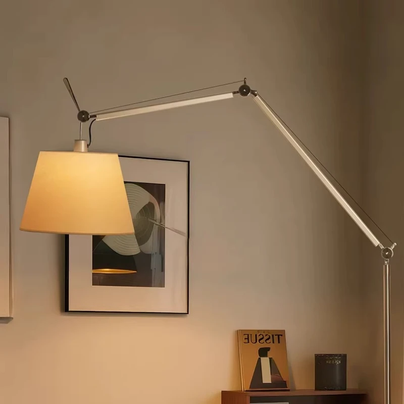 

Напольная лампа-рыболовка с поворотным механизмом для гостиной, прикроватная, минималистичная, для создания атмосферы в спальне