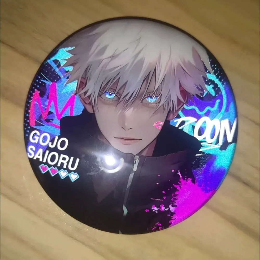 58 مللي متر لعنة Jujutsu Kaisen Gojo Satoru بروش الملابس حقيبة التلبيب دبوس تذكارية لينة زر قبعة الزخرفية شارة هدية الكريسماس