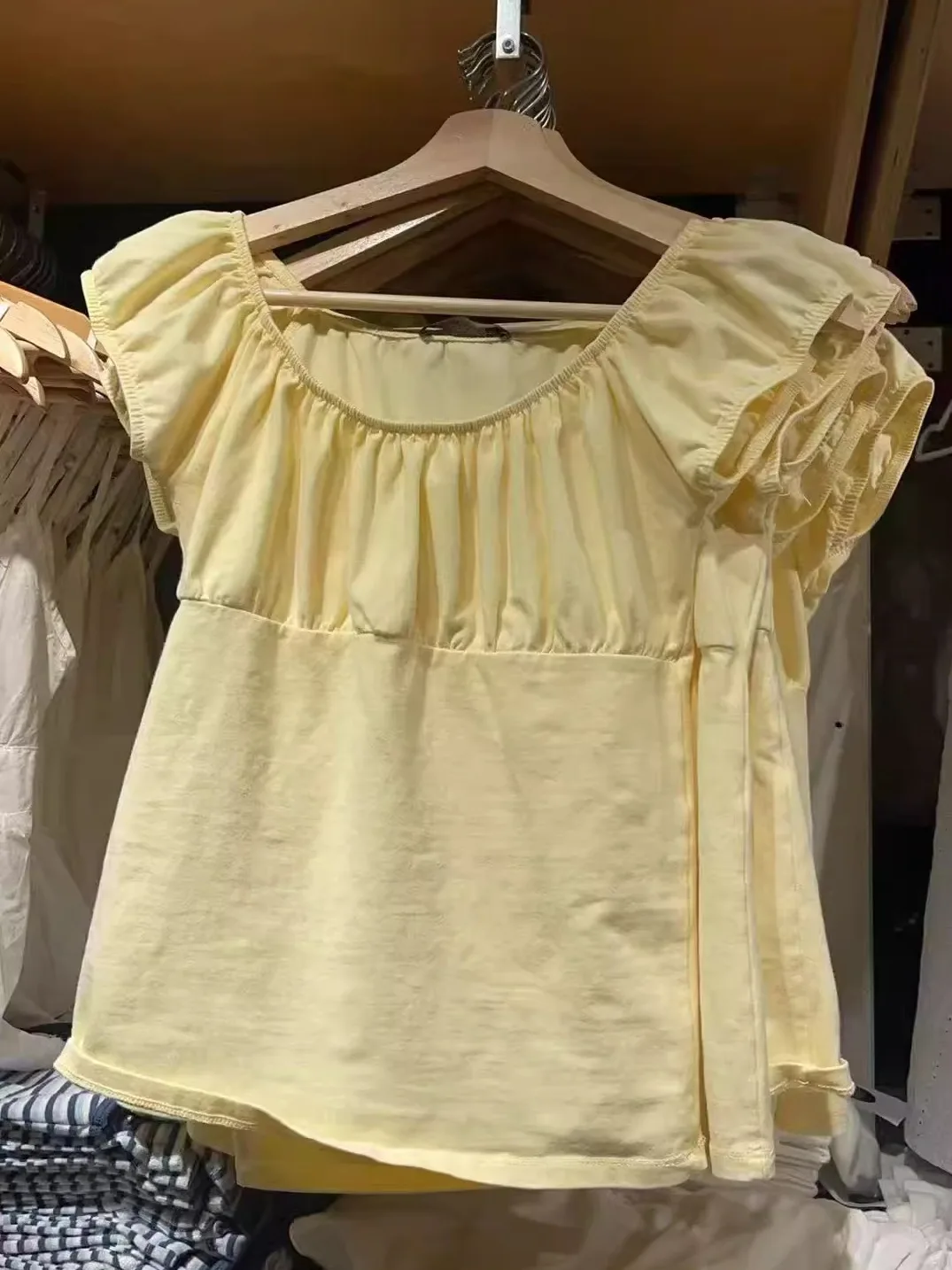 تي شيرت نسائي صيفي قطني برقبة دائرية بأكمام قصيرة مكشكشة بلون أصفر ريترو من براندي بي إم بيور ديزاير ويتينينج #5