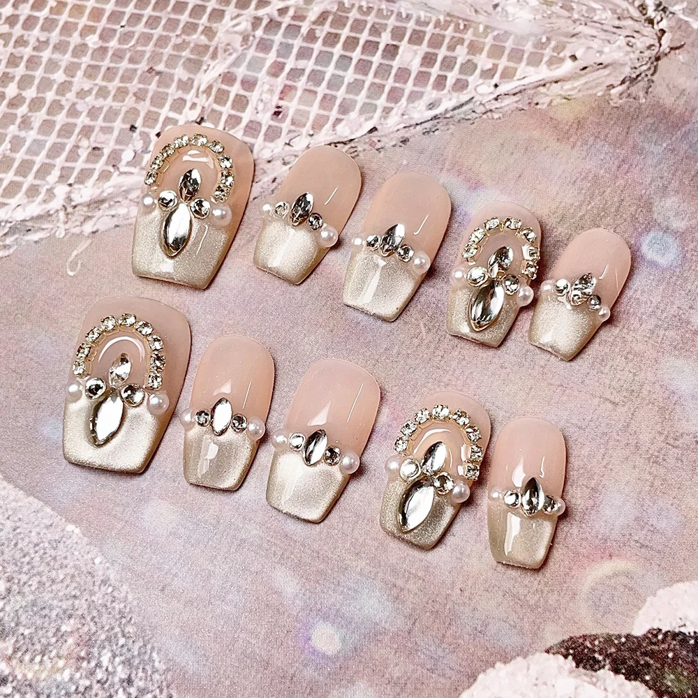 Nail Art Queen - 10pcs Short Trapezoid Handmade Press On