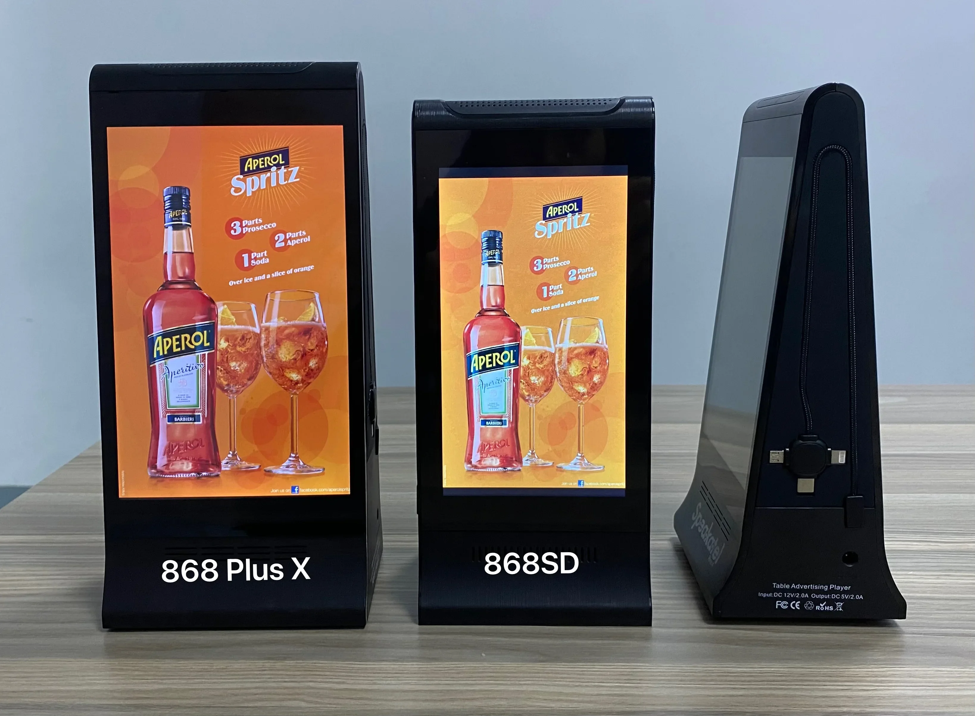 2026 New 7 Inch Tabletop Advertising Charging Display 23200mAh Power Bank Station Electronics Technology Products