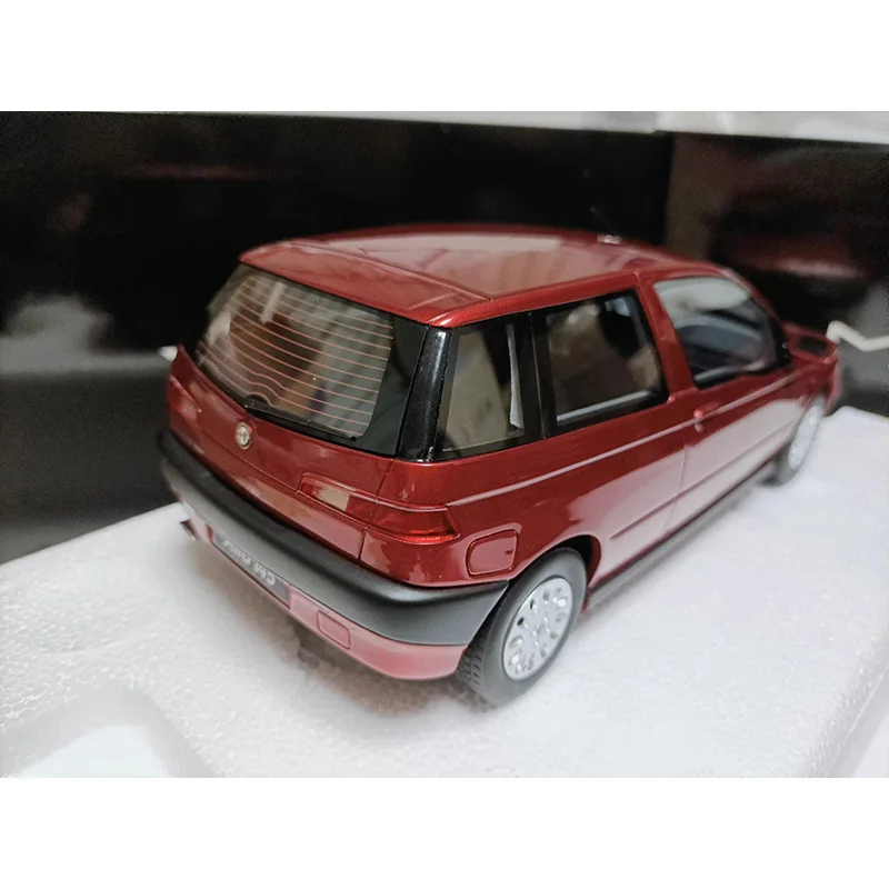 MITICA 1/18 アルファロメオ 145 1995 (シルバー) MITICA 1/18 アルファロメオ 145 1995 (シルバー) MITICA 1/18