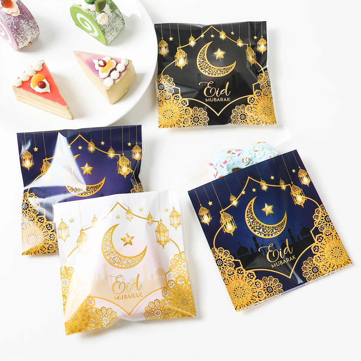 

100pcs Eid Mubarak Candy Bag 2024 Ramadan Plastic Self Adhesive Gift Bag Ramadan Kareem Islamic Muslim Party Eid Al Adha Gifts