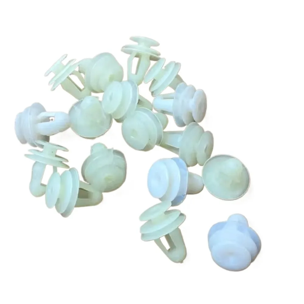 Brand New Truck Parts Cab Door Interior Panels Plastic Clips Decorative Fasteners for Auman ETX