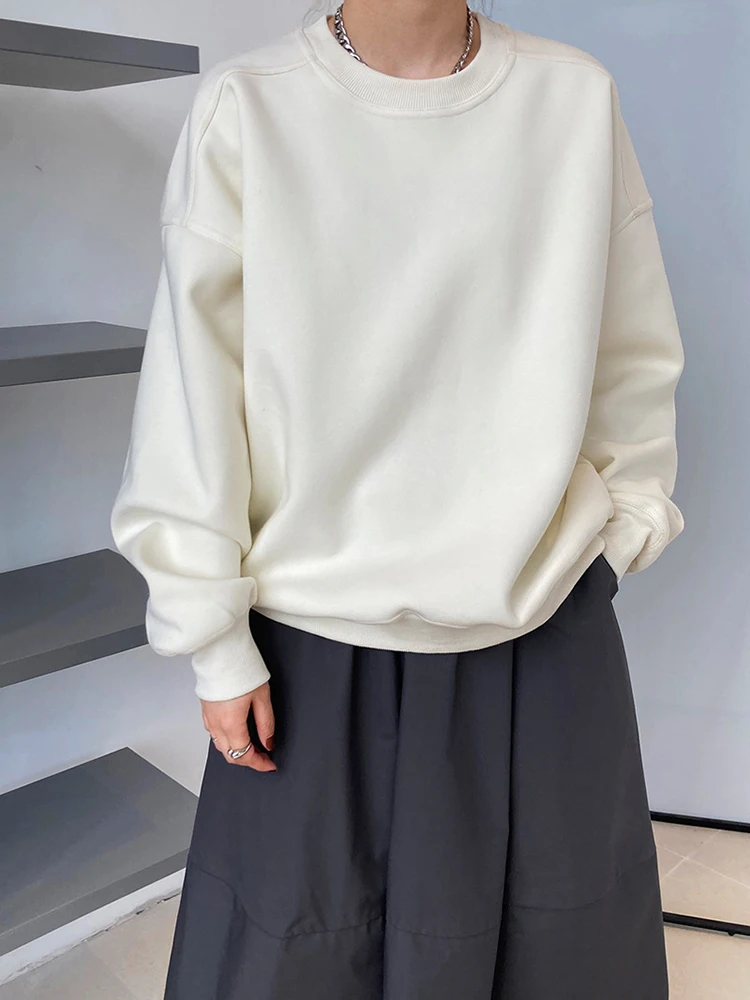 [EAM] Red Apricot Casual Plain Sweatshirt New Round Neck Long Sleeve Women Big Size Fashion Tide Spring Autumn 2023 1DH6655