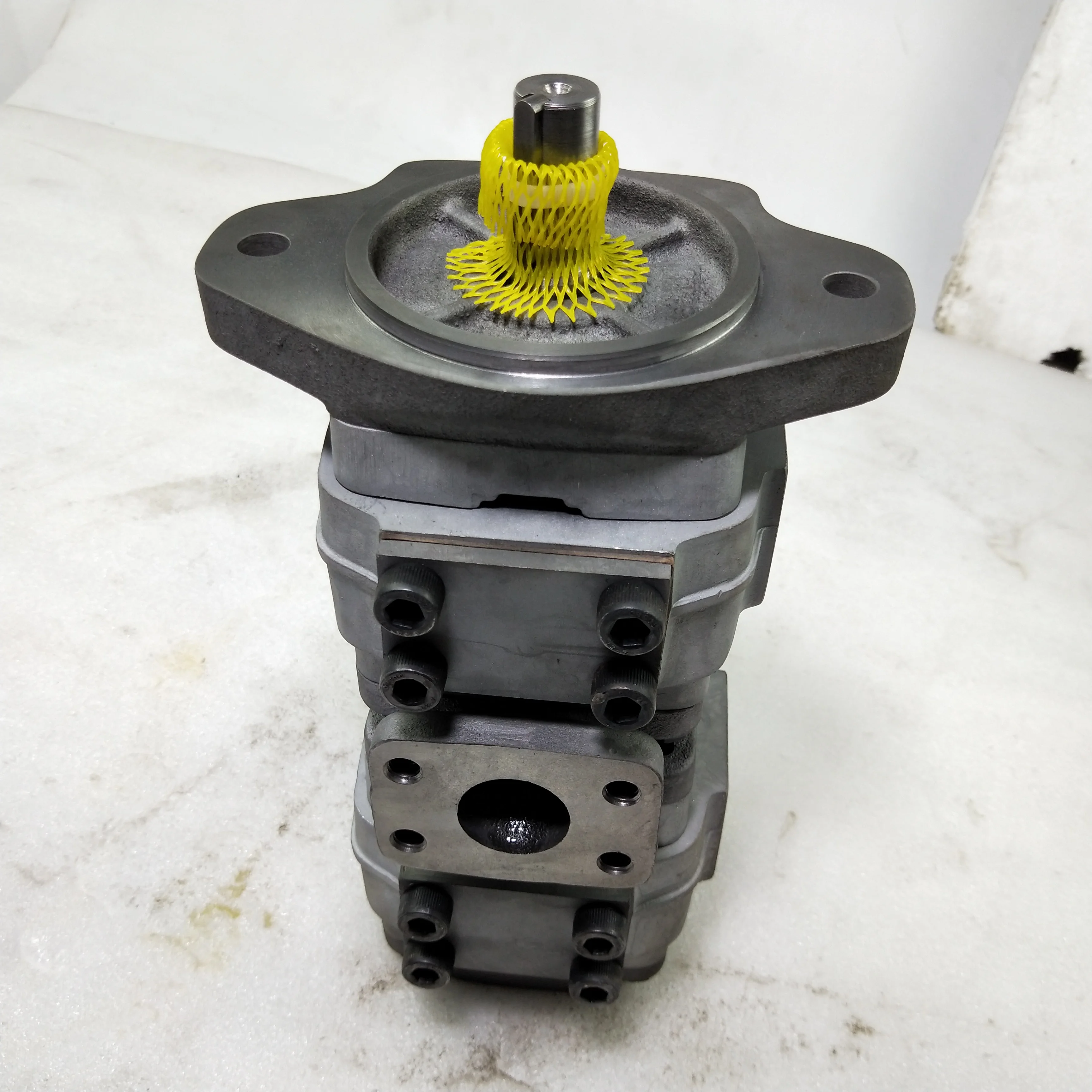 

Высококачественный гидравлический насос для машин IPH-4A-25-LT-20, гидравлический двухсекционный шестеренчатый насос IPH3-10X IPH3-10-201