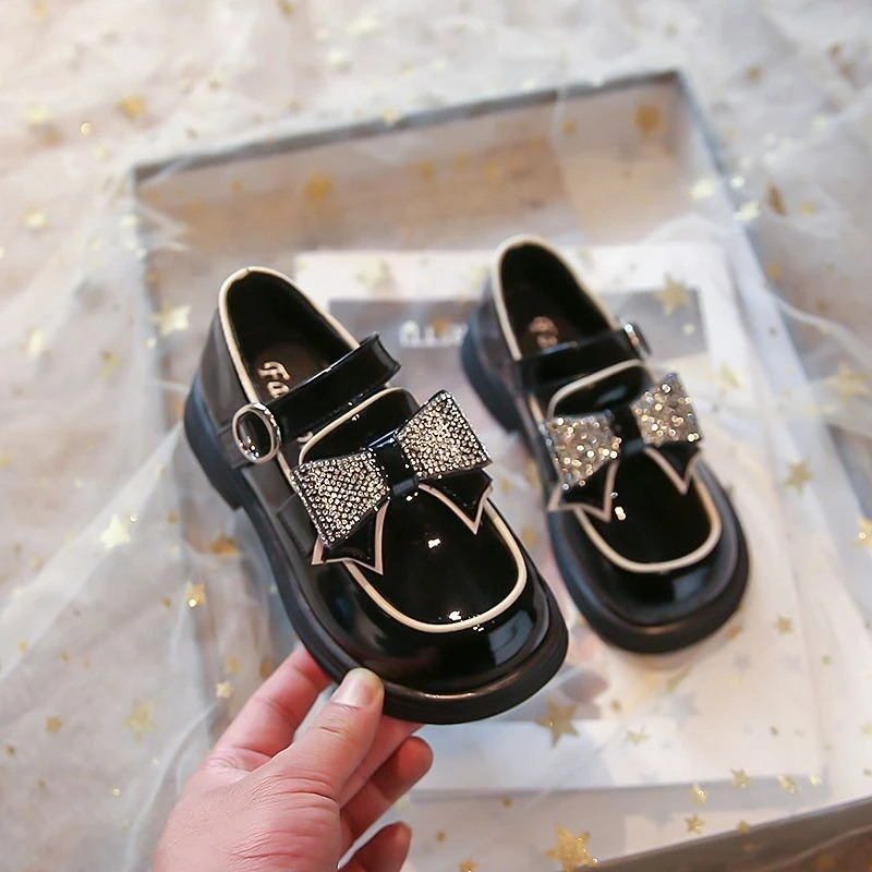 2026 Spring New Girls Bow Princess Loafers British Style Black Leather Shoes for Student Performance Comfortable Soft Sole​