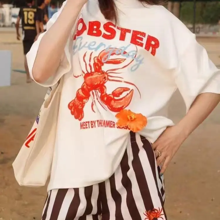 Vintage Trendy Seafood Graphic T-Shirt Women korean Crab Lobster Oyster Print Summer Beach Casual Tee Retro Fruits Y2k Top