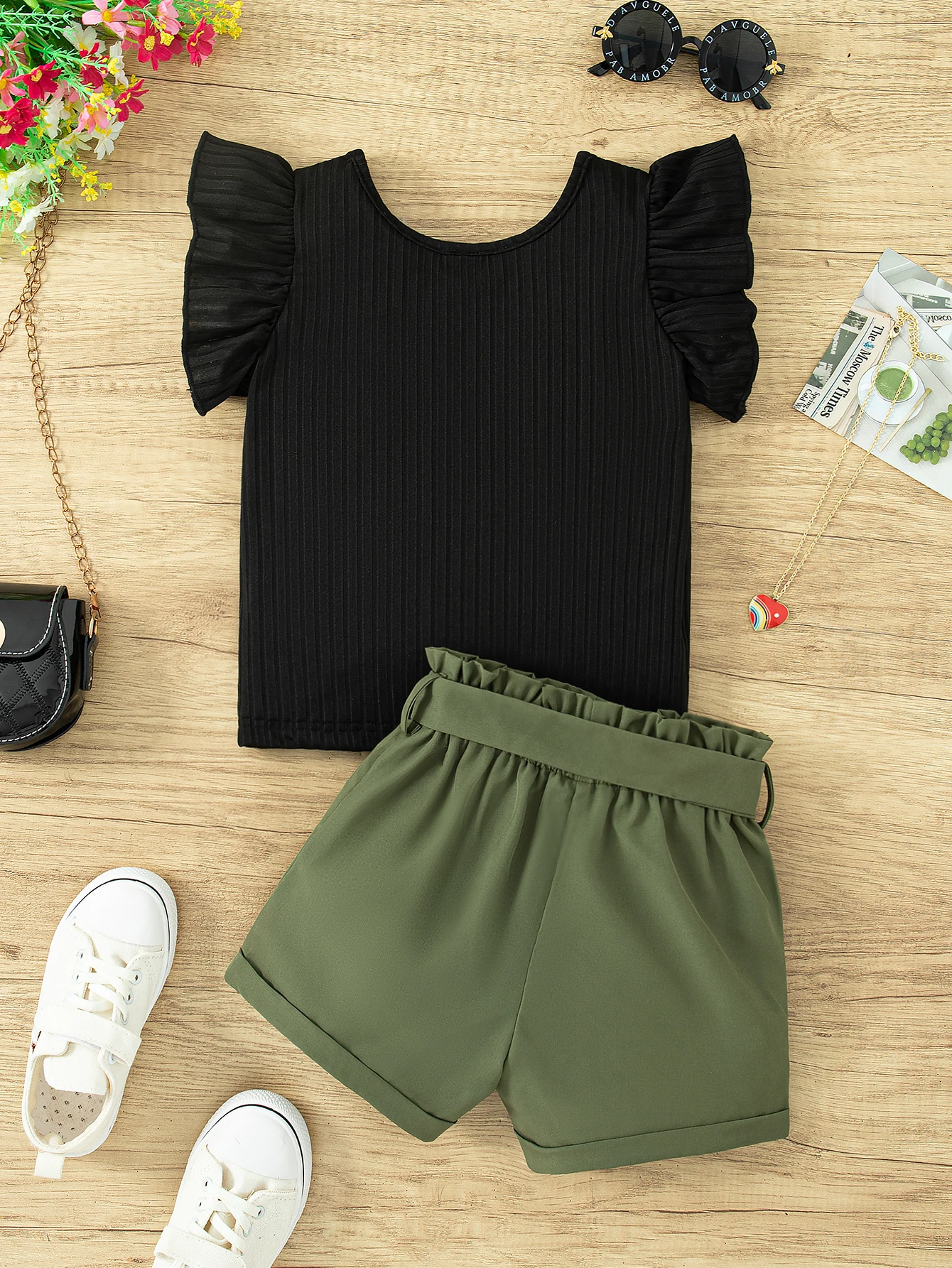 Summer daily casual outing round neckline sleeveless wooden ears top and shorts two sets Girls shorts set with belt