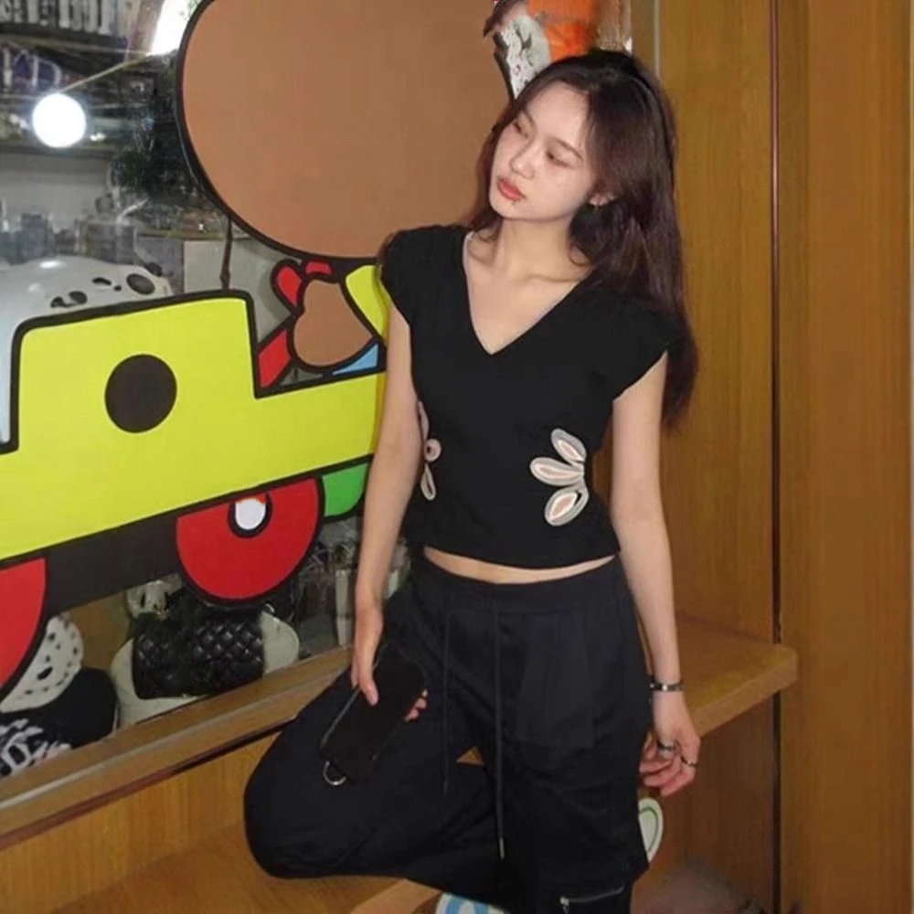 Soft Sweet Short Sleeve T Shirt Vintage Hollow Flower V Neck T Shirt Chic Undershirt Sleeveless Crop Top Summer