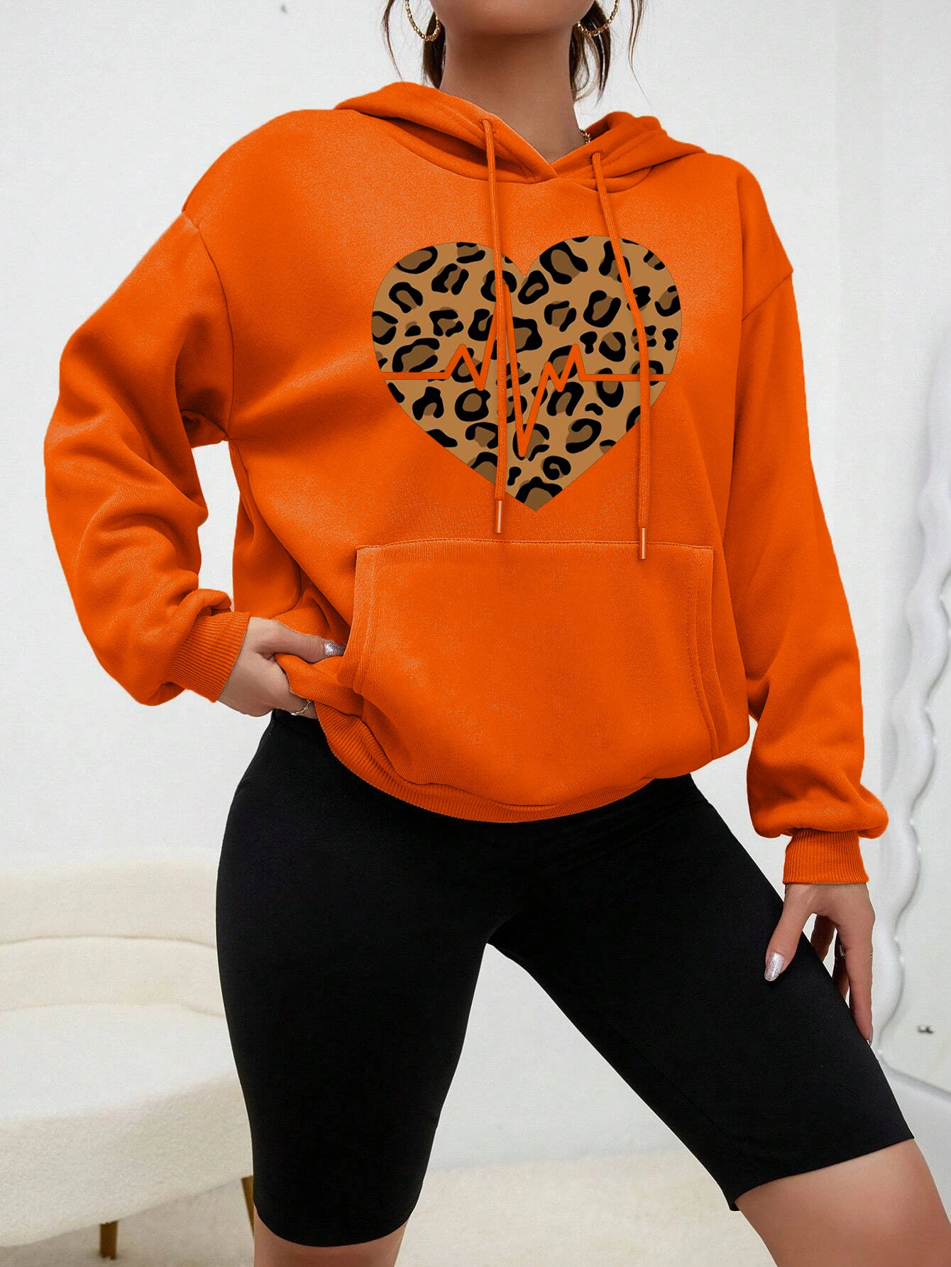 Leopard Print Heart Art Design Hoodie For Female Autumn Warm Hoody Personality Casual Clothes Multicolor Fleece Womenwear