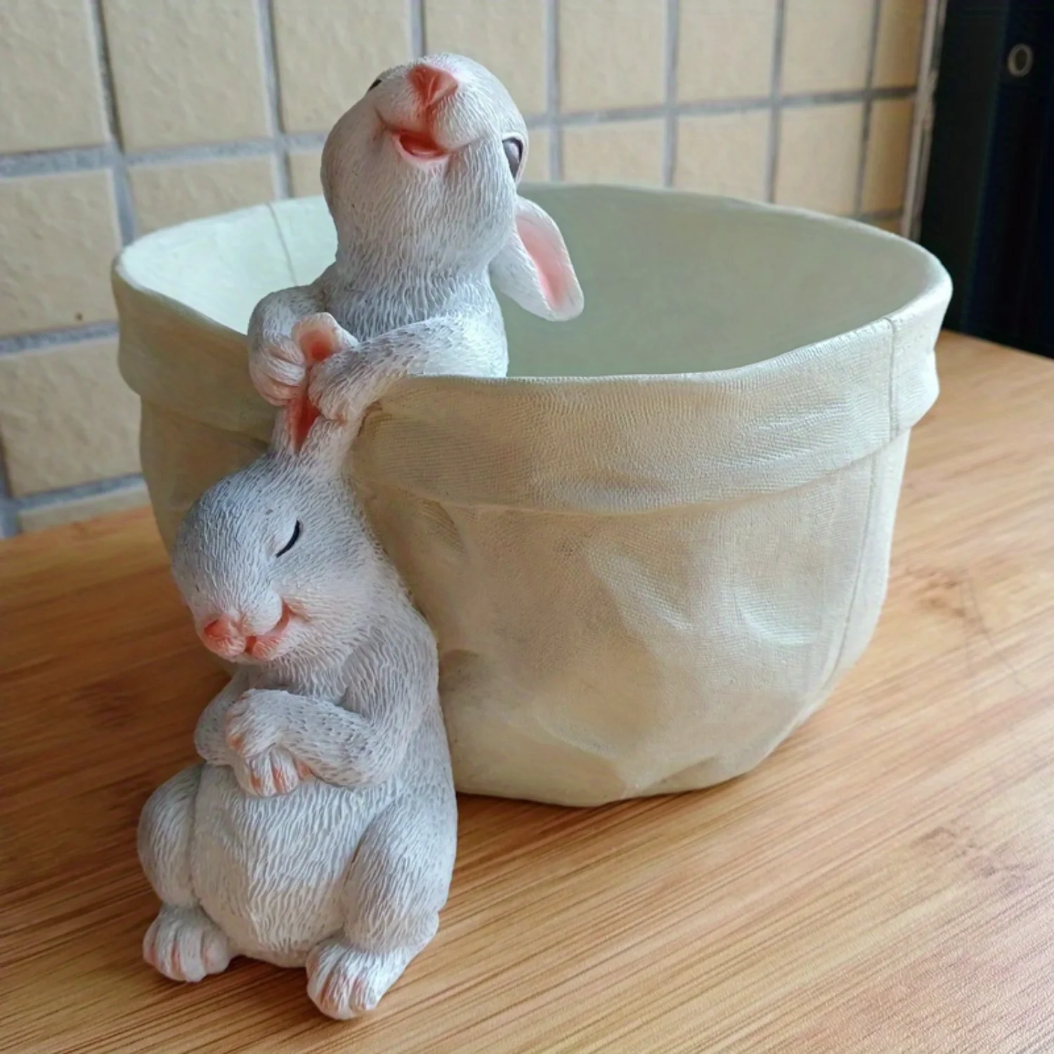 Charming Bunny Resin Planter - Decorative Flower Pot for Home and Office Decor