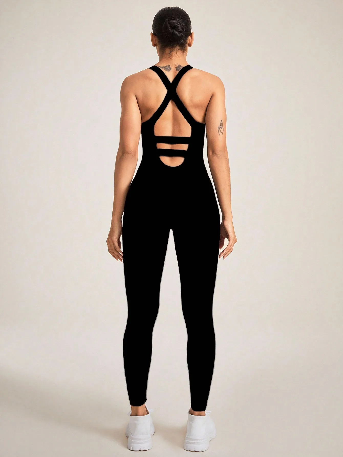 Women's Seamless Shapewear Bodysuit With Tummy Control, CrissCross Straps Backless Body Shaper, Women's Underwear & Shapewear image 3