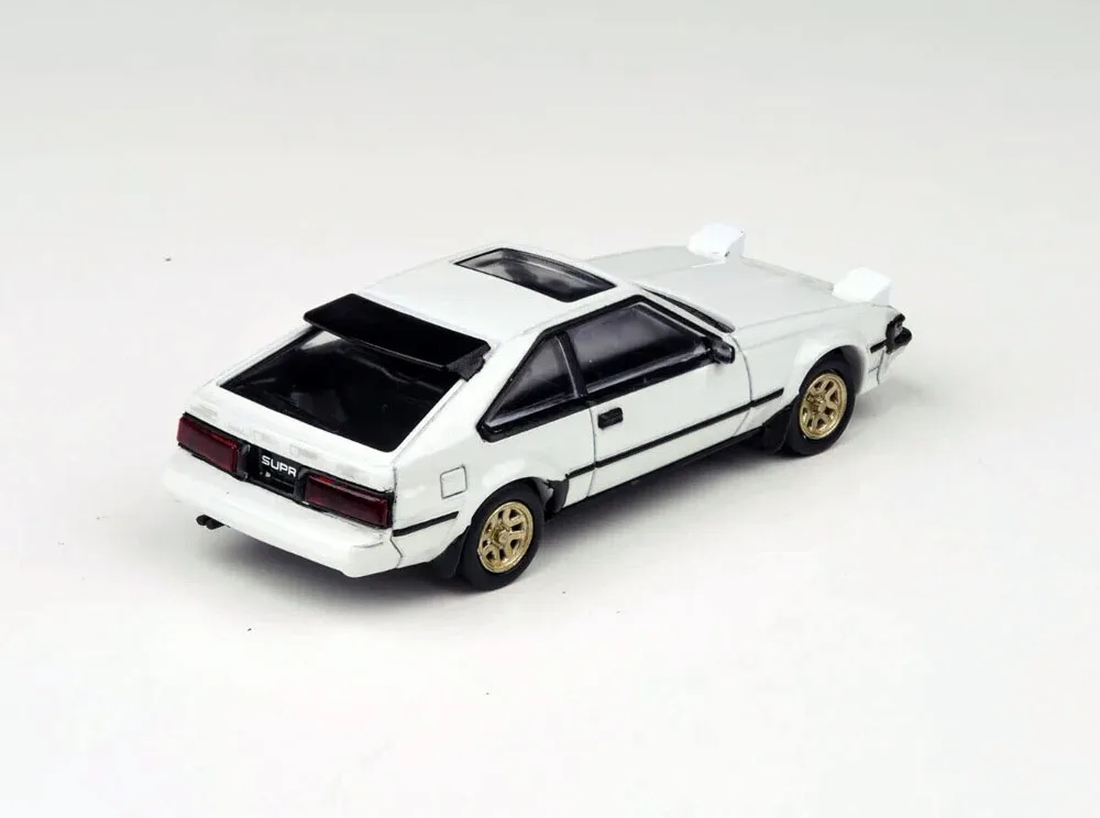 NEW 1/64 Scale Celica Supra XX 1984 Light Up Diecast Alloy Toy Cars Simulation Model By Para6464 For Collection gift