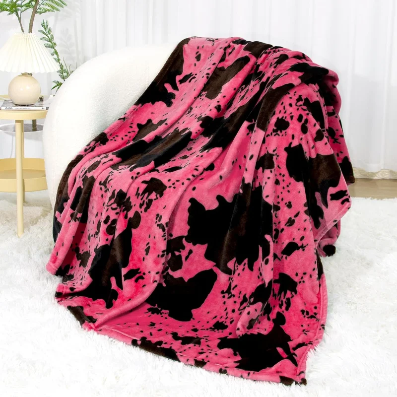 

Pink casual fashionable blanket cowhide print gift decoration lightweight strawberry soft furry cute sofa bed camping