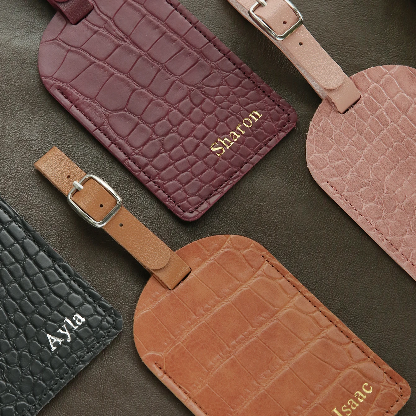 Personalized Custom Name Croc Texture Leather Luggage Tag Adjustable Buckle Flip Privacy Cover Suitcase Anti-Lost Travel Label view 2