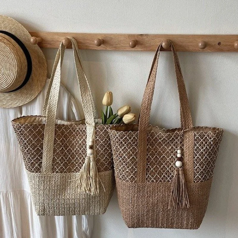 

Best Superstar Show Minimalist Leather Messenger Bag For Women With Elegant Logo And Large Capacity