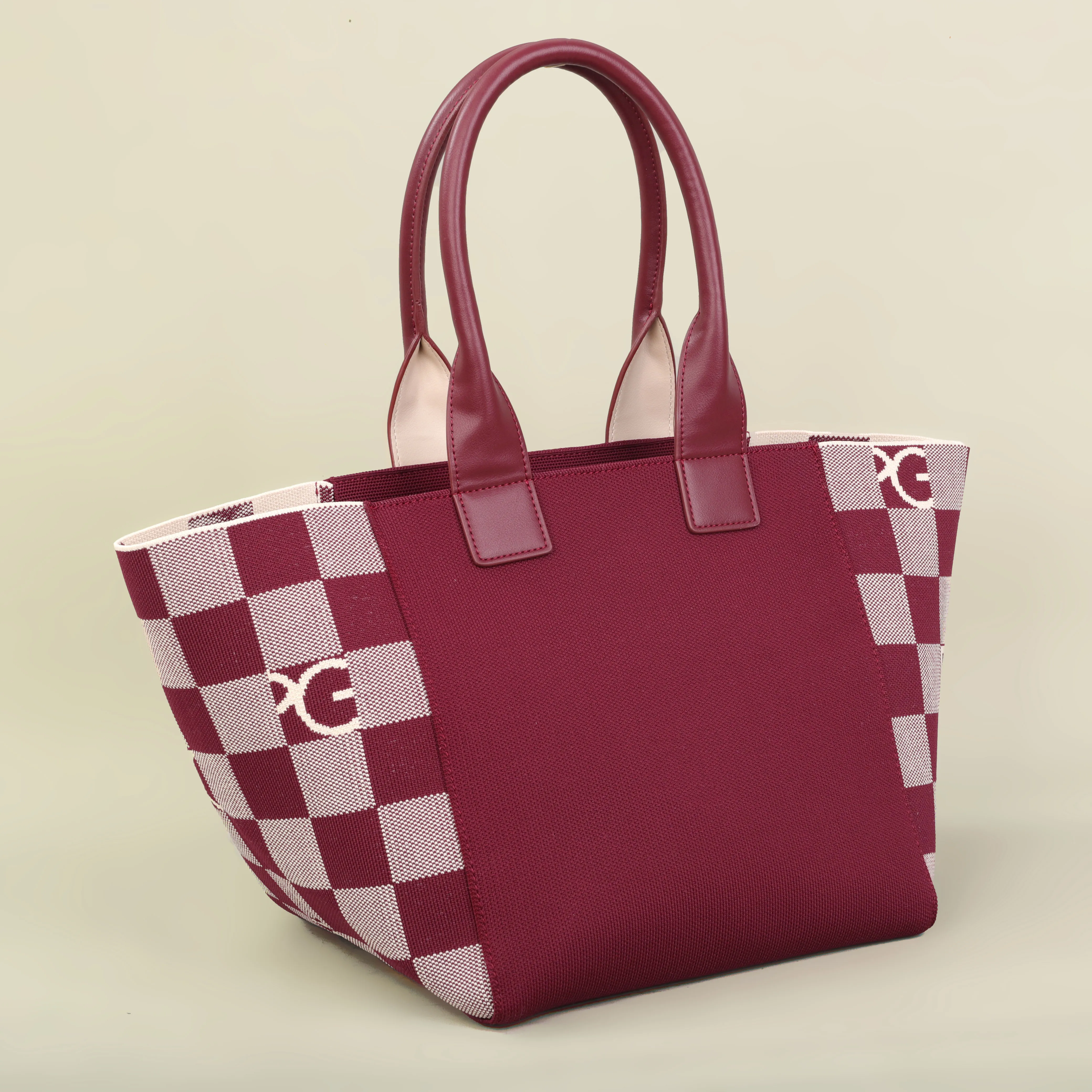 PG 2026 Elegantes Design Marken-Handtasche mit Gravur, Exquisit, Große Kapazität, Klassisch, Langlebig, Elegant, Modisch, Casual – Detail 17