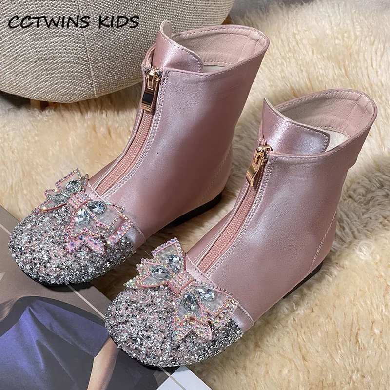 Girls Boots 2022 Autumn Winter Children Fashion Brand Chelsea Warm Boot Kids Middle Knee Shoes Princess Crystal Bowtie Soft Sole