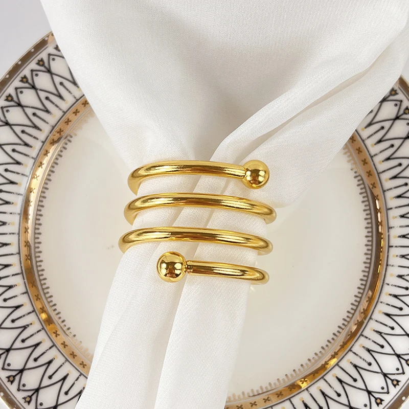 1/4/6Pcs Exquisite Metal Napkin Ring Golden Towel Napkin Holder For Wedding Dinner Table Decor Christmas Birthday Party Supplies
