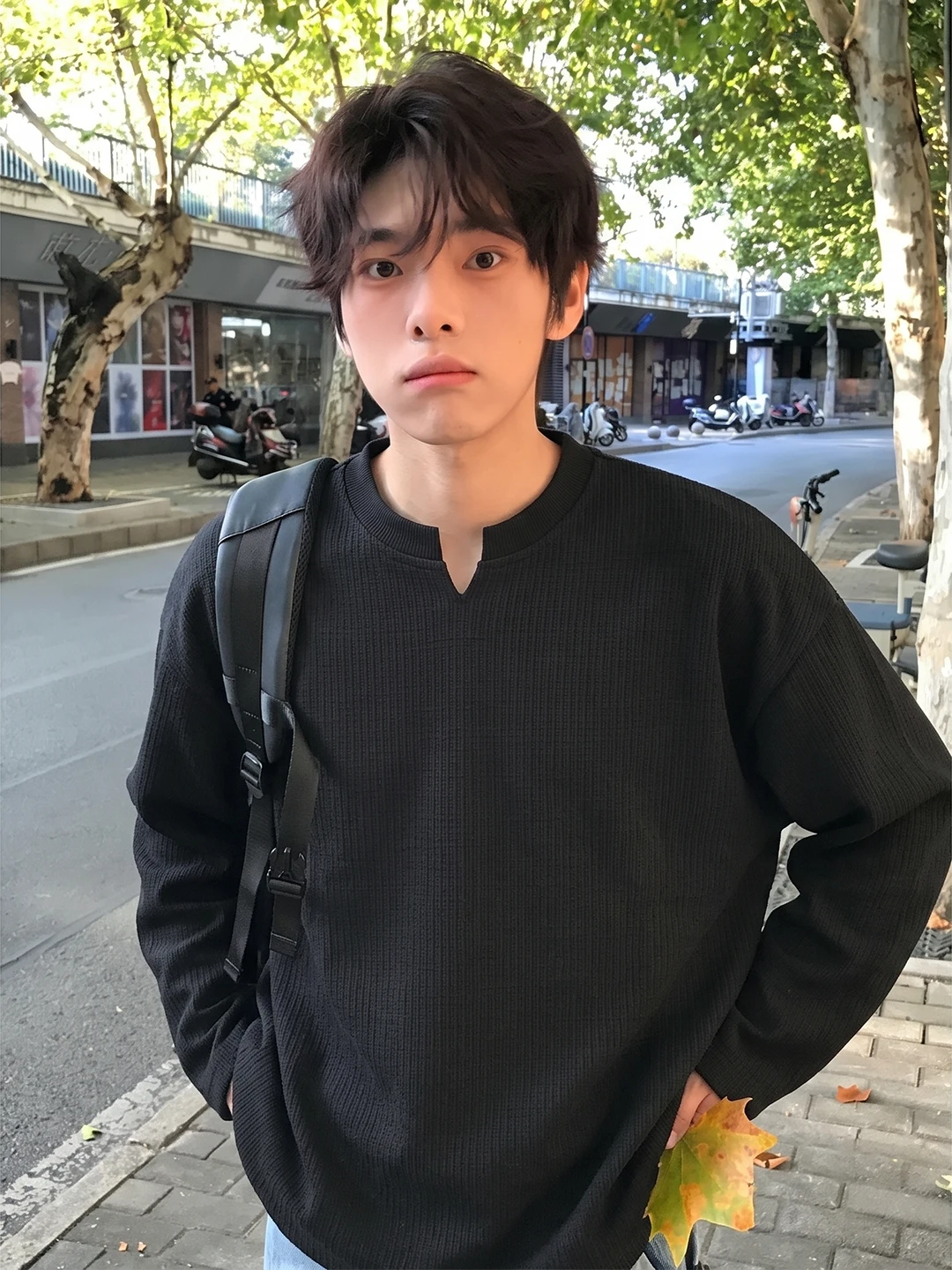 Black American Retro Long Sleeve T-Shirt Men's Autumn Texture Casual Versatile Base Shirt Top V-neck Comfortable Standard Fit
