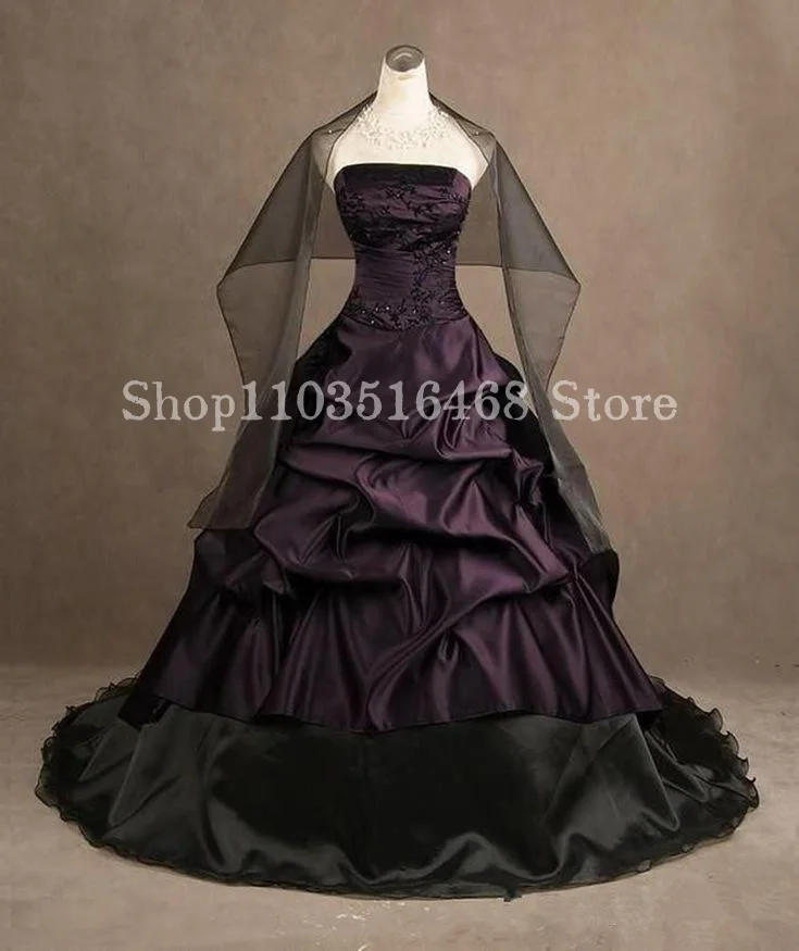 Fluffy Gothic Wedding Dresses 2024 Corseted Bridal Gowns Satin Appliqued Pleated Black Purple A-Line Long vestidos de festa