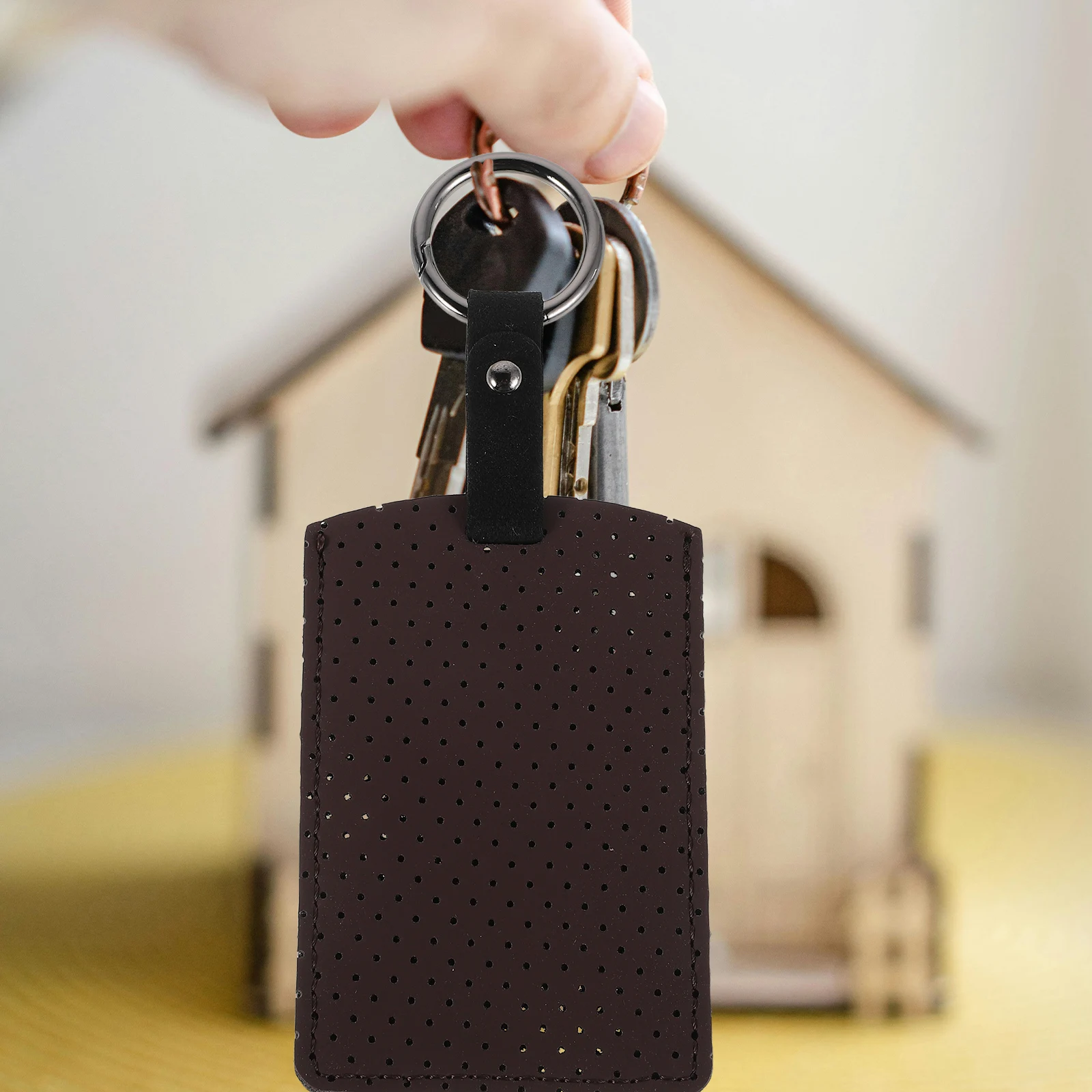 

Sturdy Car Cover Protector Shell Accessories For Fob Card Holder Keychain Durable Scratch Drop Protection Auto Keychain Holder