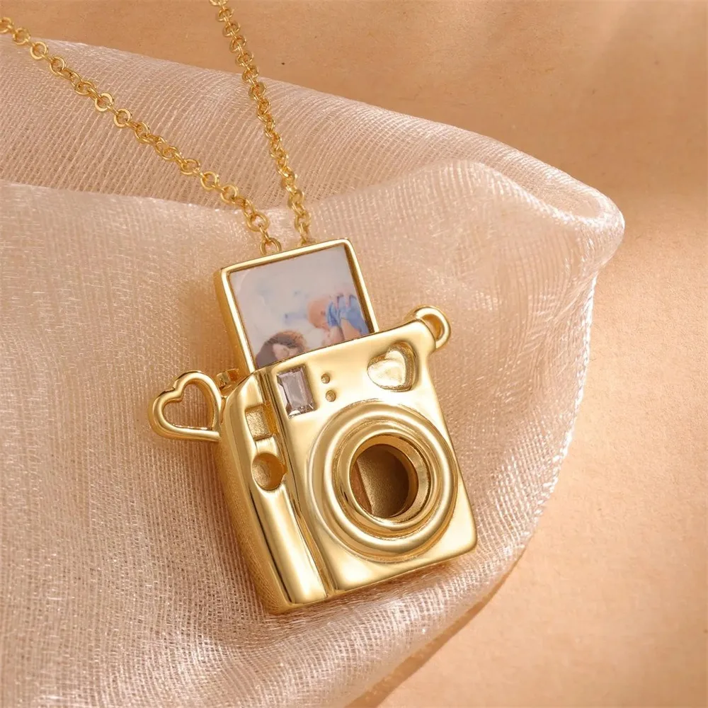 

New Arrival Vintage Camera Necklace Personalized Pull Out Photo Frame Pendant DIY Picture Locket Clavicle Chain Fashion Jewelry