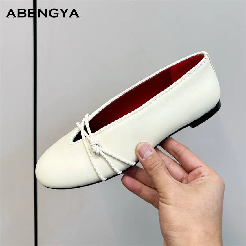 

Autumn White Leather Flat Loafers Shoes Women Round Toe Mules Dress Shoes Designer Casual Party Vacation Walking Shoes For Women