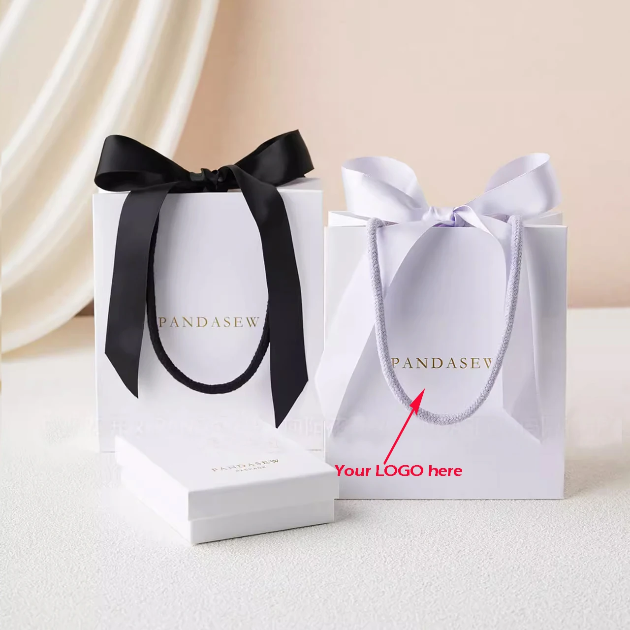 

50pcs Personalized logo White Paper small gift bag packing with ribbon bow