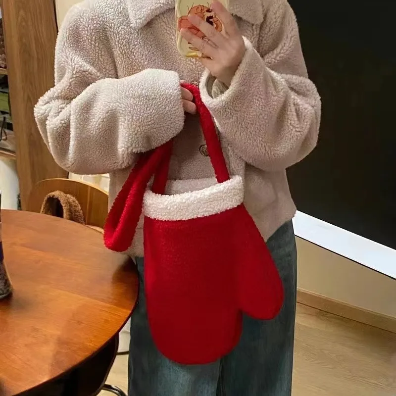 

Red Christmas Gloves Shoulder Bag Women Plush Winter Crossbody Small Phone Purse Retro Fur Bag for Girls Christmas Decor