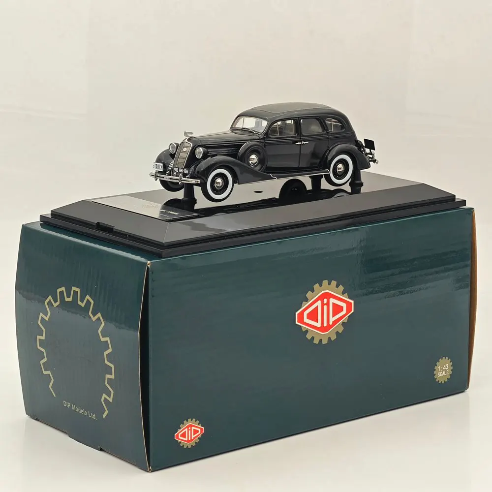 

Модель DiP, масштаб 1/43, 1940 ZIS-101 110106, московский лимузин, черная, из смолы, очень редкая