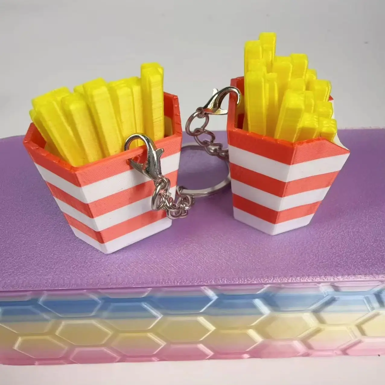 French Fries Clicker Fidget Toy, Stress Relief ASMR Sensory Toy 4.5cm 3D Printed PLA