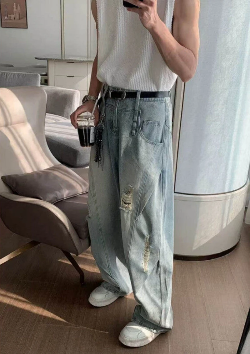 Jeans Scimitar Vintage [Vintage Washed] untuk Pria |   Celana Panjang Biru Muda Model Wide-Leg dengan Detail Kancing, Ca