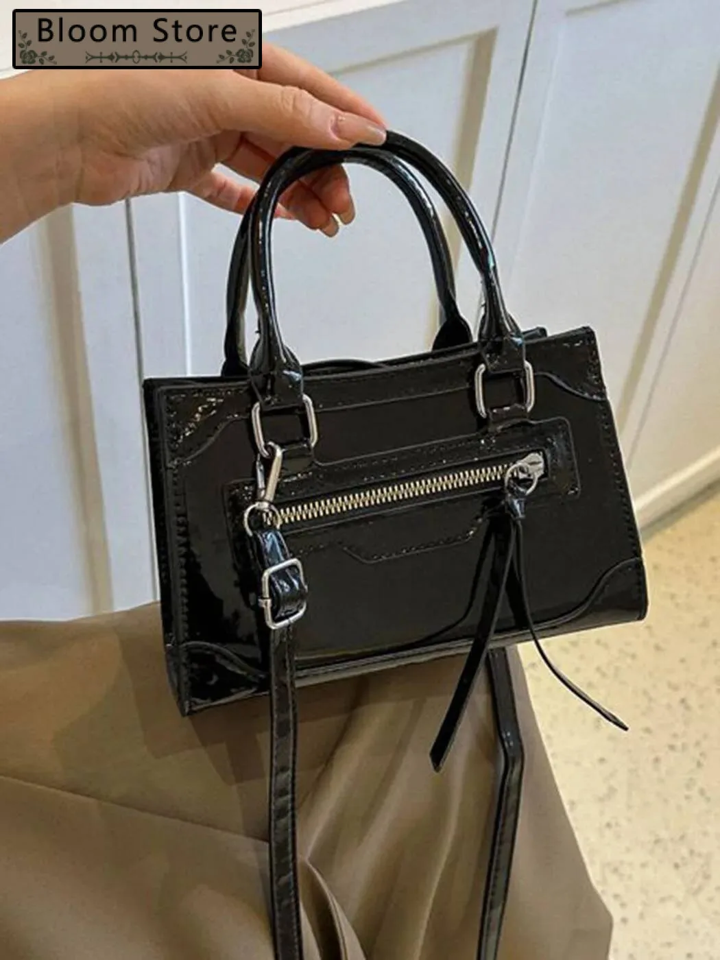 

Bloom Vintage Black Messenger Women Y2k Grunge Handle Zipper Leather Casual Crossbody Bags Ladies Moto Biker Square Bag