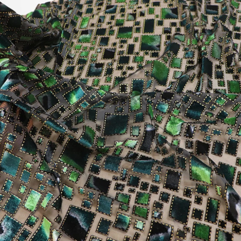 1 Meter grüner Brokat-Burnout-Samt-Jacquard-Stoff, Veloursstoff, afrikanische Spitzen-Tüllstoffe für Kleider, DIY-Näharbeiten, Bekleidung – Detail 2
