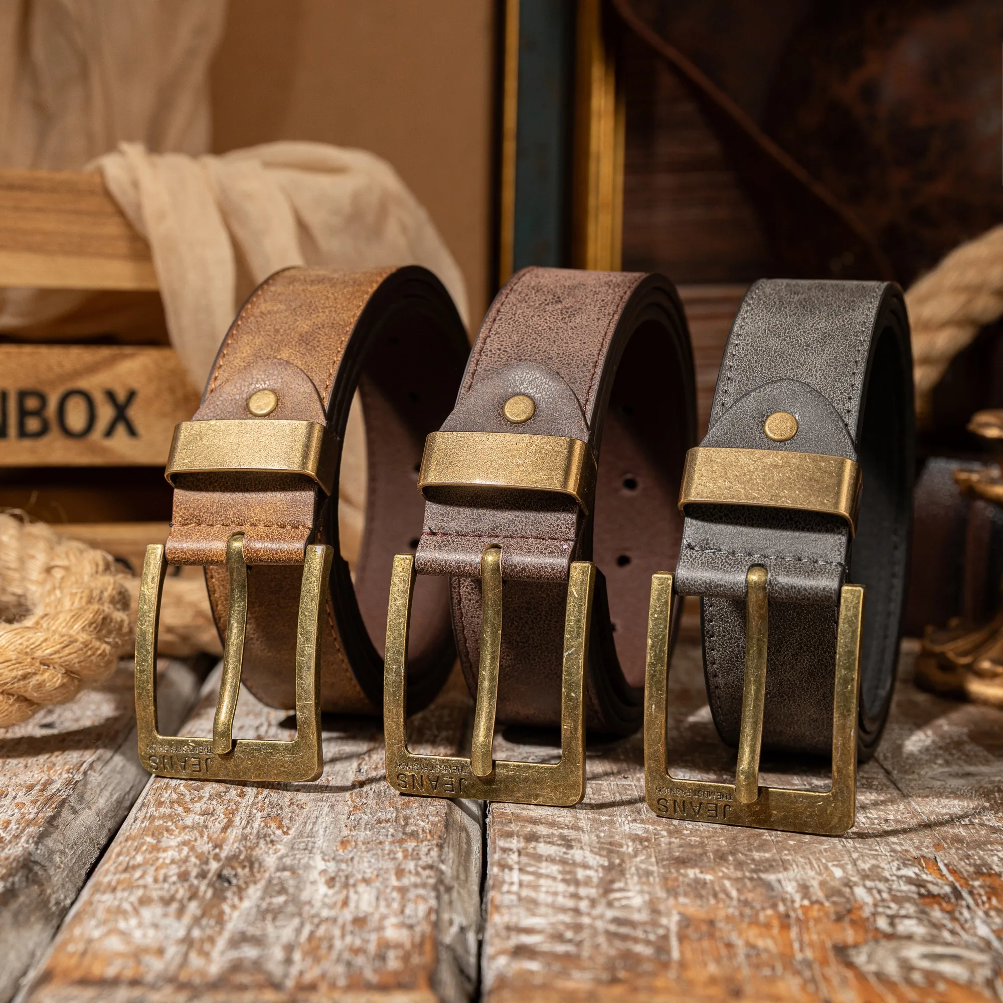 

Металлическое кольцо с четырьмя кнопками и бронзовыми буквами, повседневная ретро-кежуал, состаренная искусственная кожа, ремень унисекс.