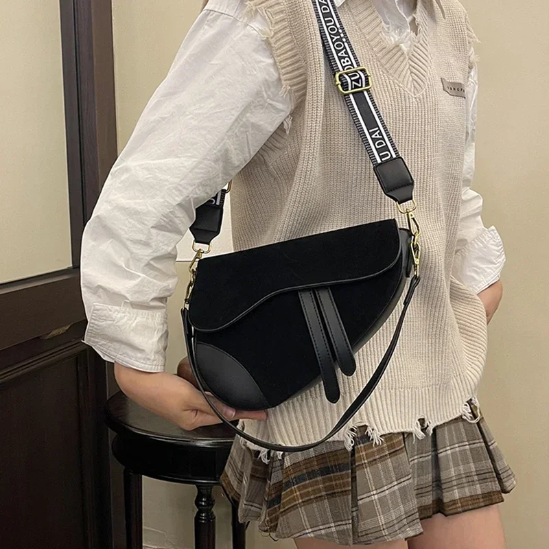 

Элегантная женская кожаная сумка через плечо, женская сумка через плечо, роскошный бренд от известного дизайнера, классический стиль