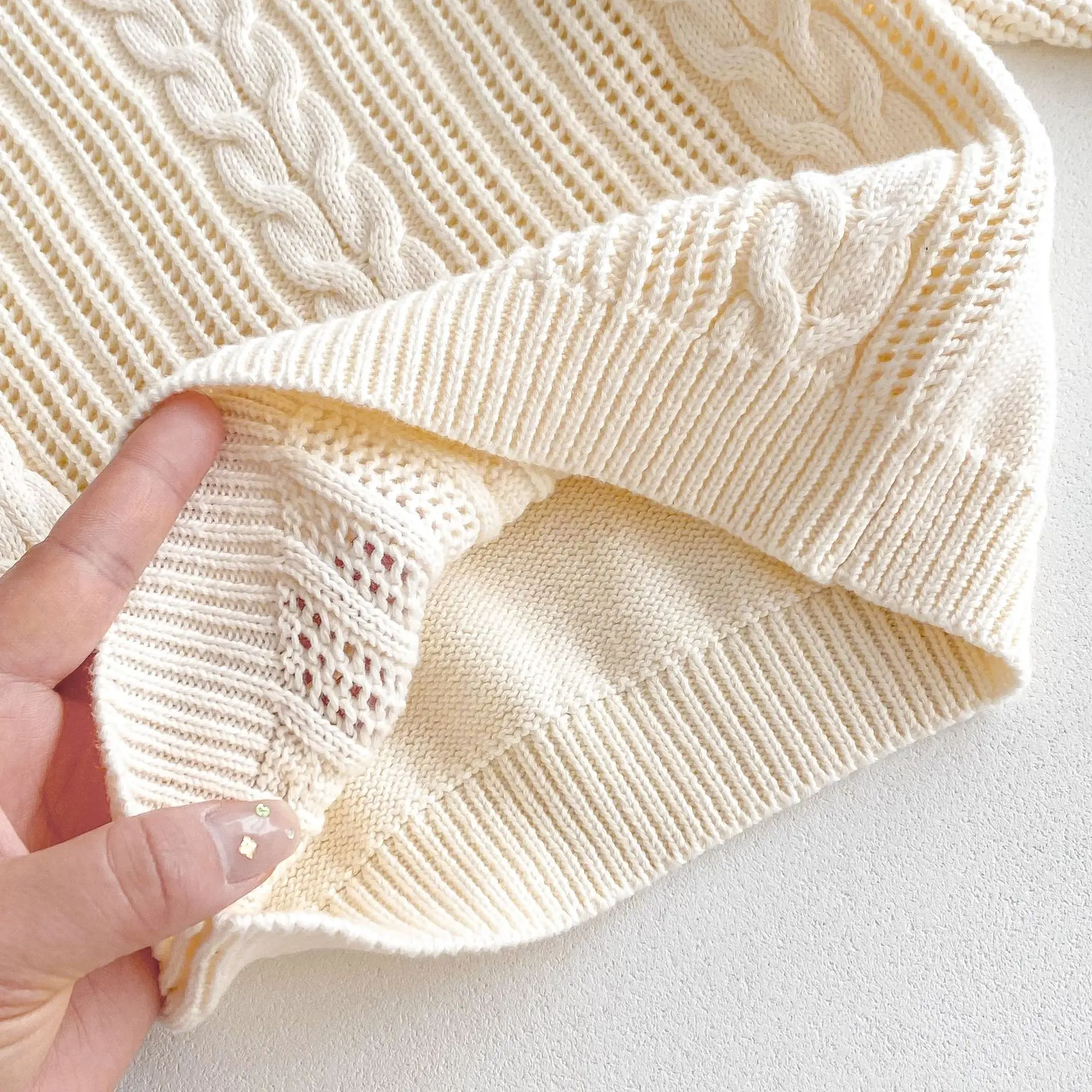 Autumn Korean Twist Pattern Versatile Knitted Sweater Children's Jumper Spring and Autumn Long-sleeved Sweater
