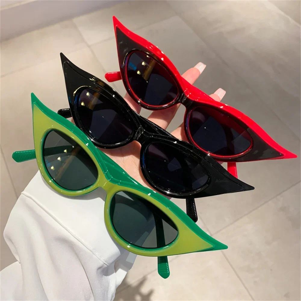 Luxury Band Fashion Y2k Sexy Cat Eye Sunglasses Women Men Designer Snake Sun Glasses Gradient Shades Uv400 Oculo Eyewear