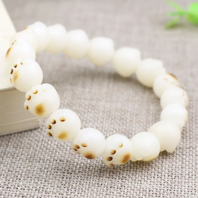 Bodhi Carved Cat Bracelet Crafts Female Pliable Temperament Bracelet Ornament Xiaohongshu Internet Celebrity Charcoal Cat's Paw