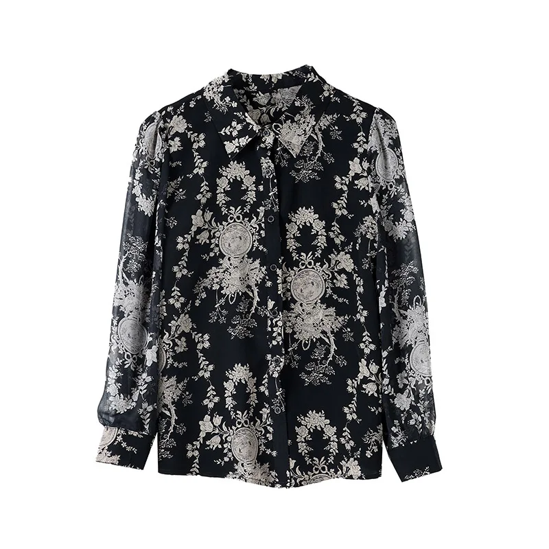 Summer Elegant Fashion Black Fragment Flowers Shirts Women Age Reduction Hollow Out Chiffon Blouses All-match Sunscreen Clothing