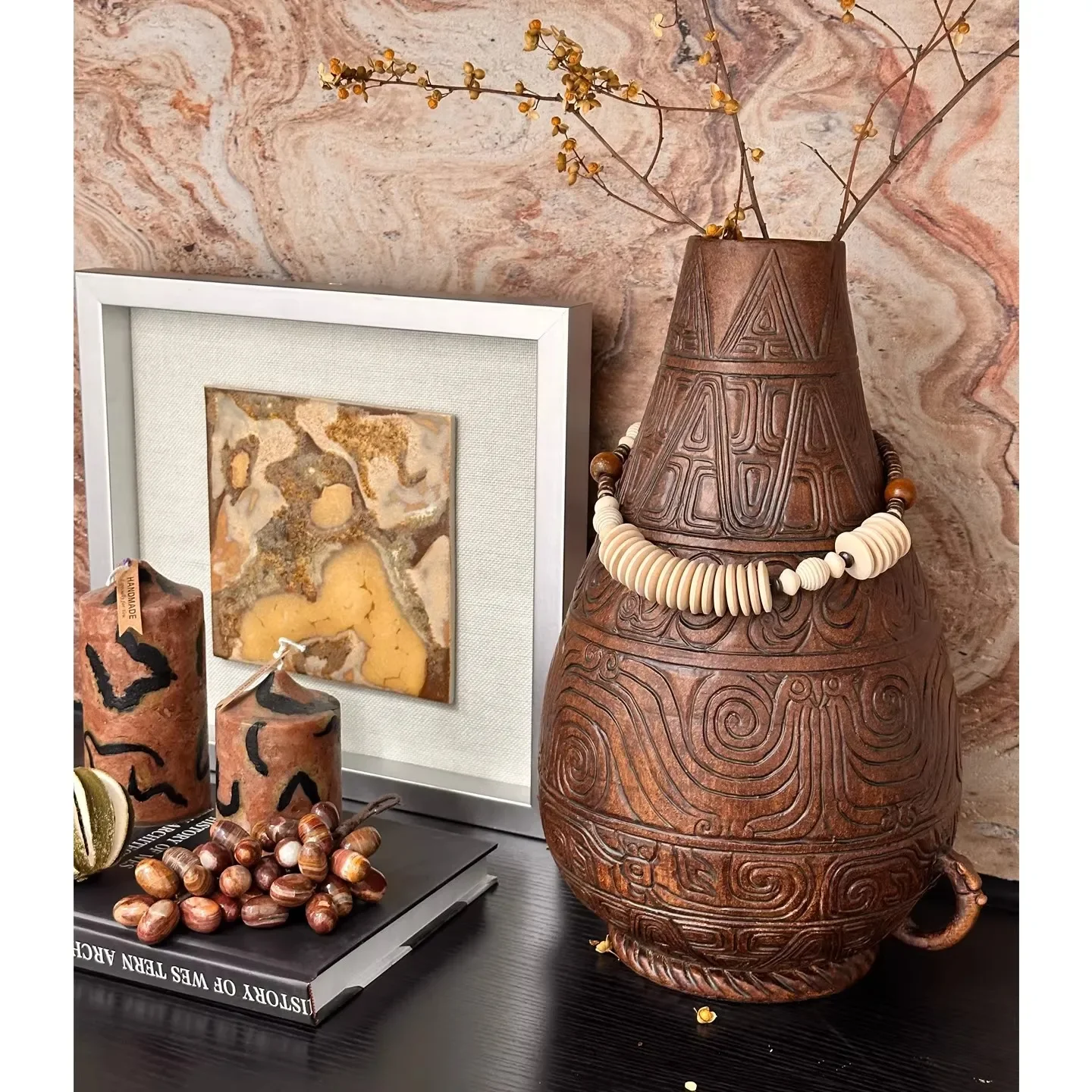 Medieval vase primitive tribal totem art binaural vase desktop display decoration