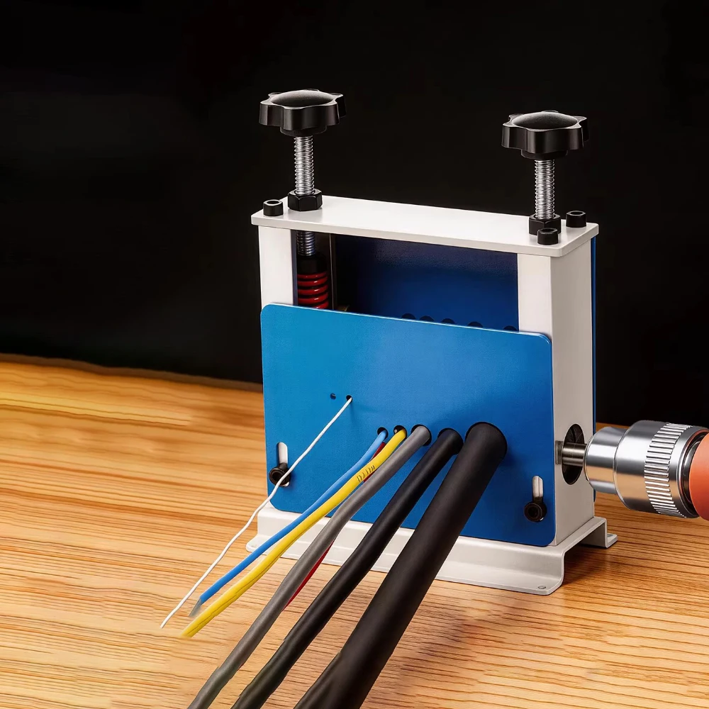 

Ручная машина для зачистки проводов для переработки медного кабеля, многопозиционный стриппер для кабеля 0,5-17 мм, совместим с ручным приводом и электродрелью