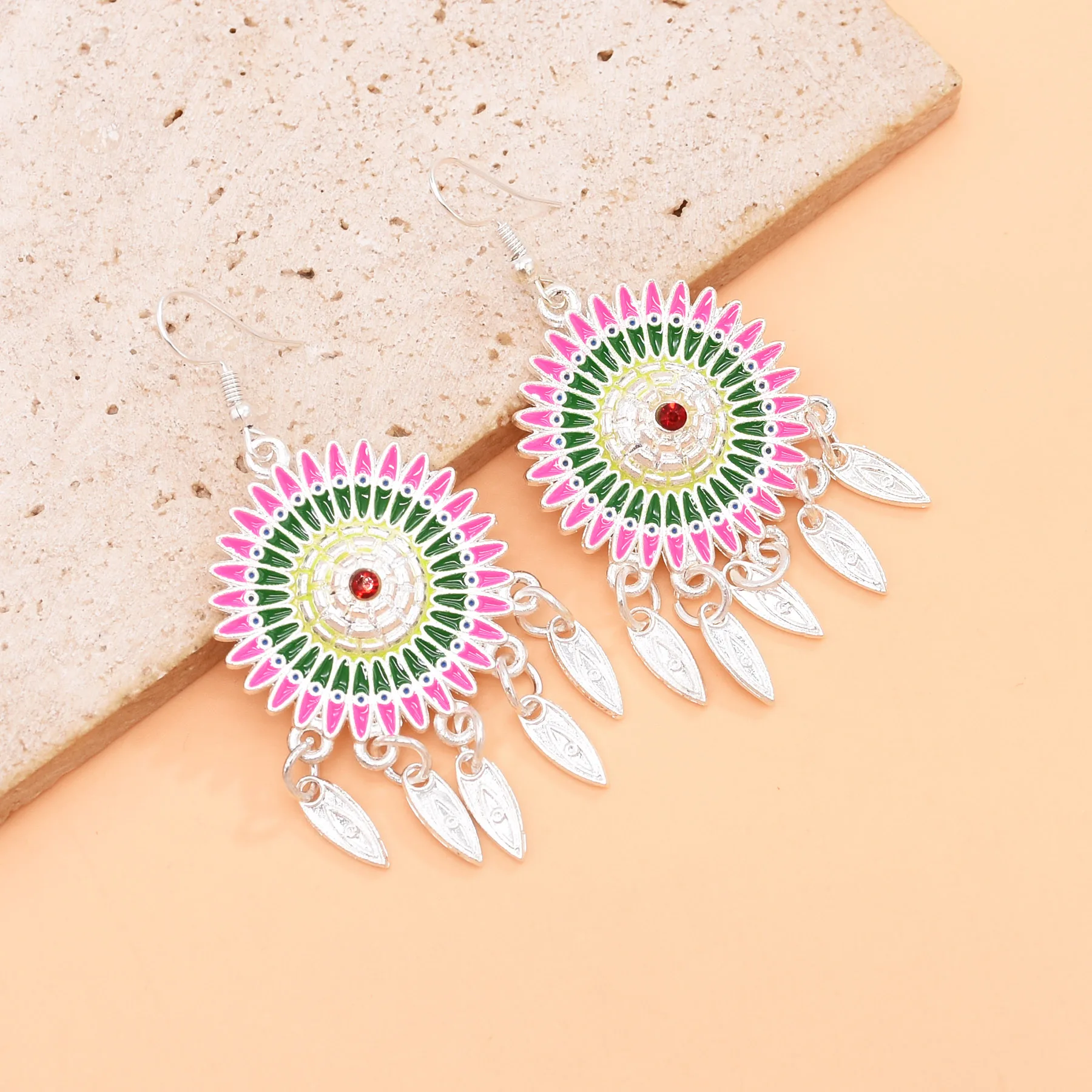 Vintage Red Green Enamel Pendant Earrings For Women Piercing Ear Flower Jewelry Accessory Female Hanging Lovely Female Gift