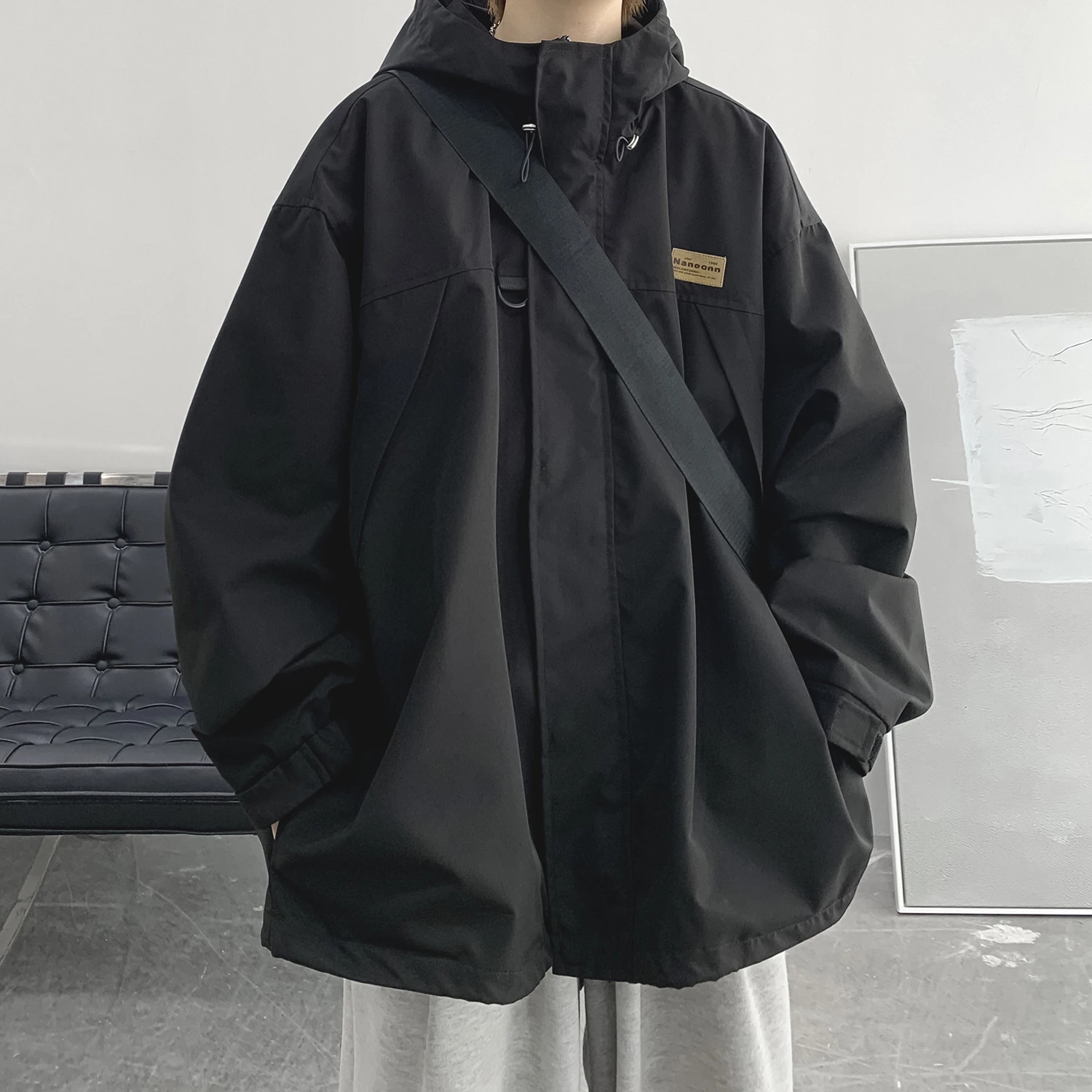 

Мужская демисезонная куртка для активного отдыха, водонепроницаемая, с капюшоном, для работы и туризма, молодежная, стильная