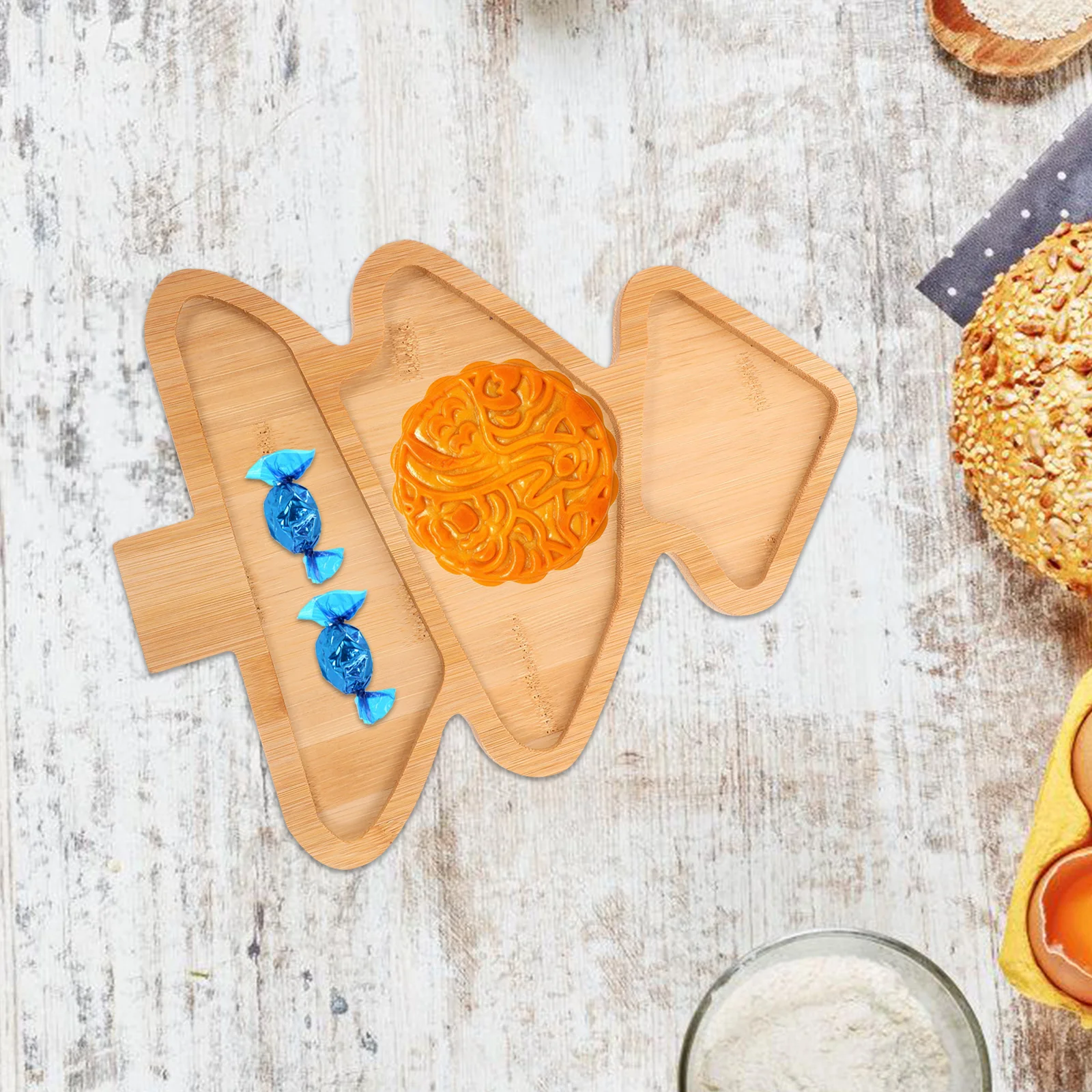 

Christmas Tree Bamboo Bowl Festive Design Fruit Snack Tea Tray Decorative Serving Plate Party Tableware Gift Idea